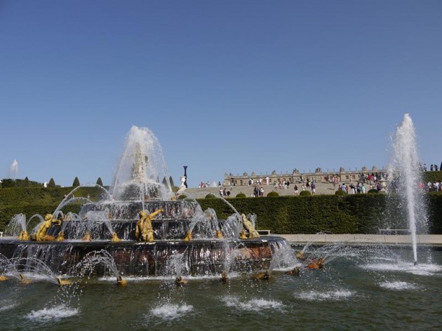 ヴェルサイユ宮殿の噴水
